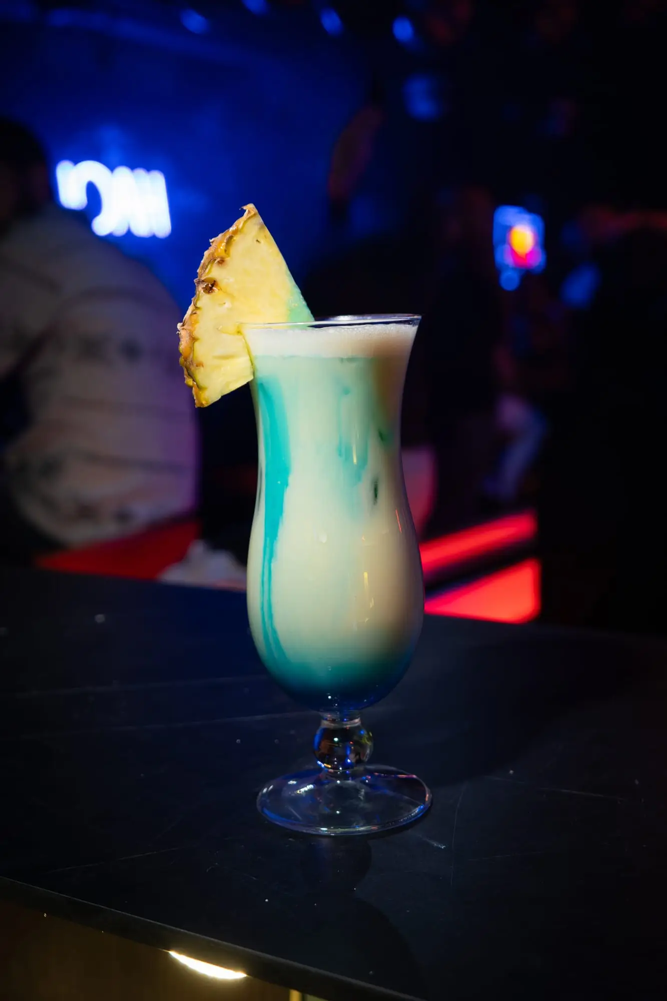 Noah Lounge: cocktail blau